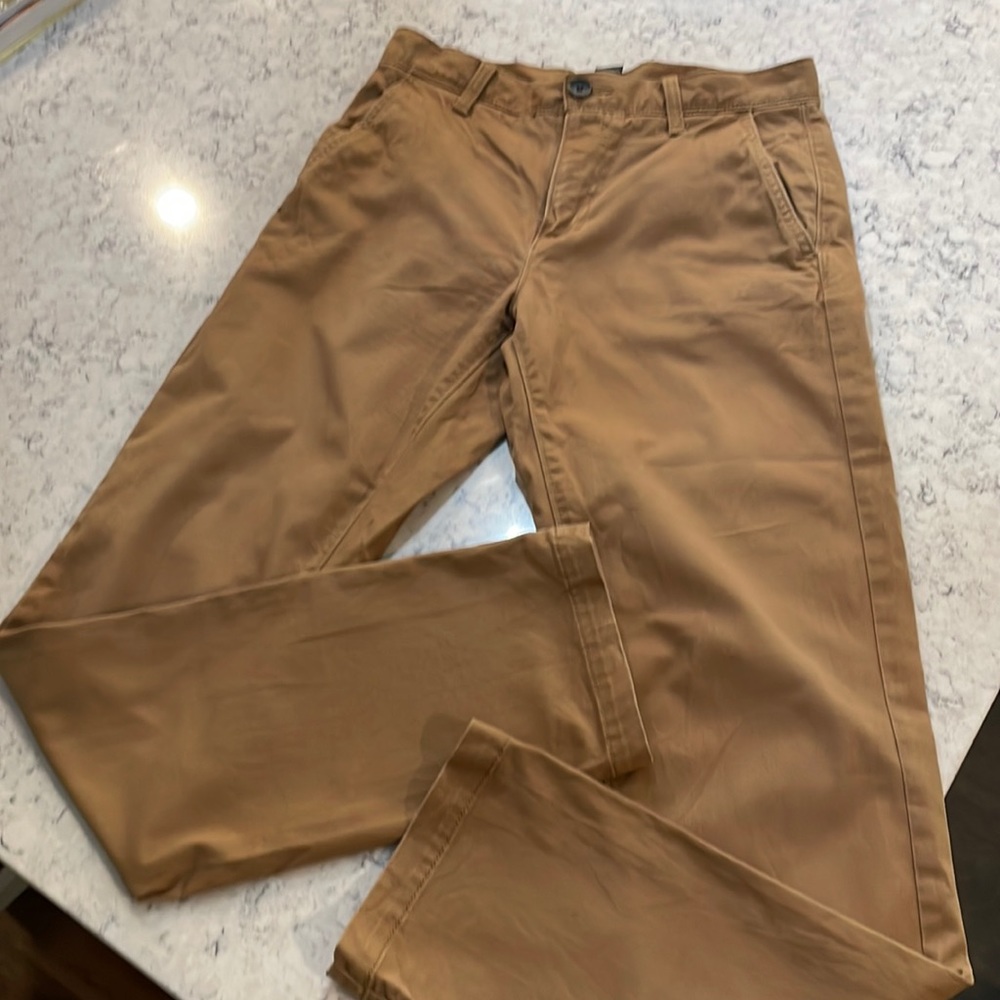 Urban pipeline super flex, khaki flat front pants size 30 x 32